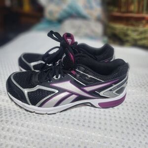 REEBOK EUC WOMENS SZ 10 QUICK CHASE RUNNING SNEAKER SHOES